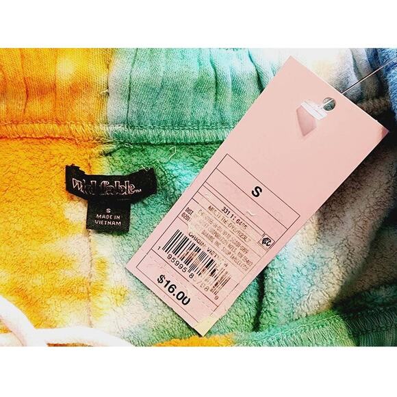 Wild Fable High Rise Fleece Tie Dye Bermuda Shorts Small NEW - Picture 3 of 5